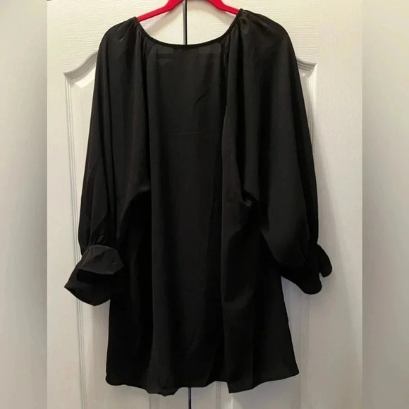 Arna York Plus Crepe Button Down Tunic Top, Size 22/24 - Picture 3 of 7